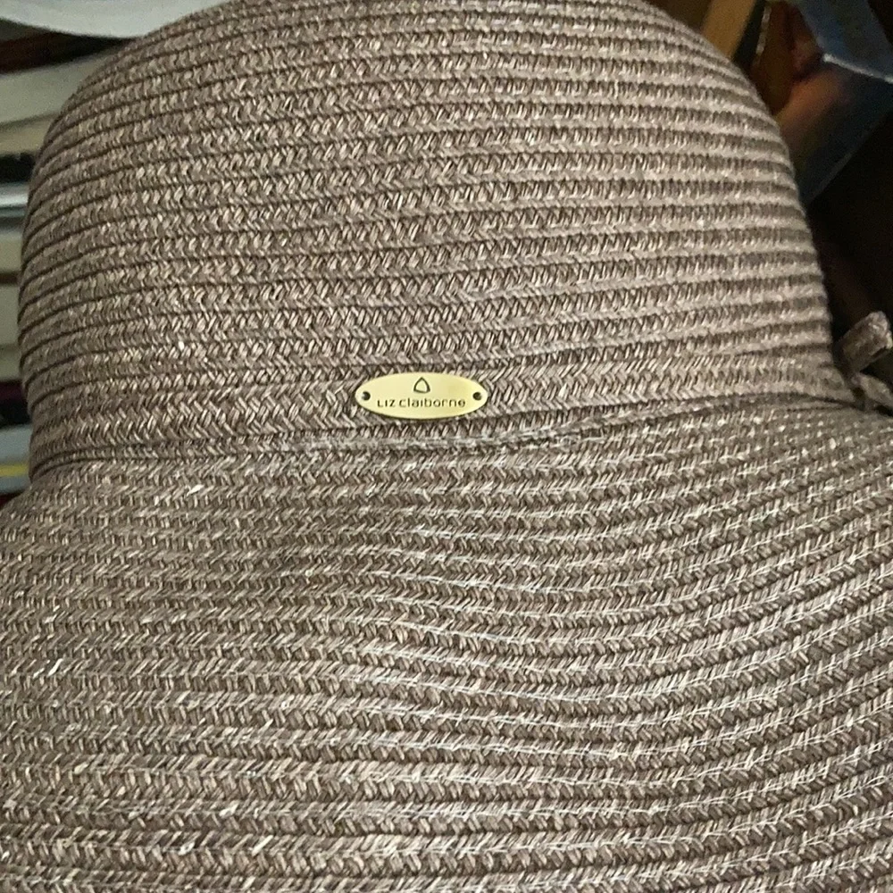 Vintage Liz Claiborne straw hat - Picture 7 of 7